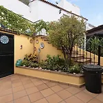 بيت للعطل Jazmines أَغايتي
